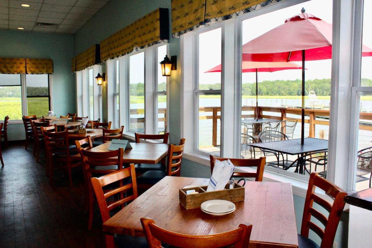 Surry Seafood Company Hotell Eksteriør bilde